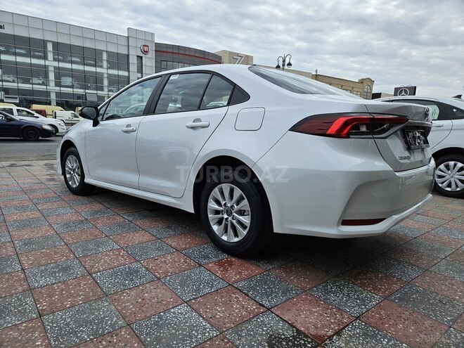 Toyota Corolla-14