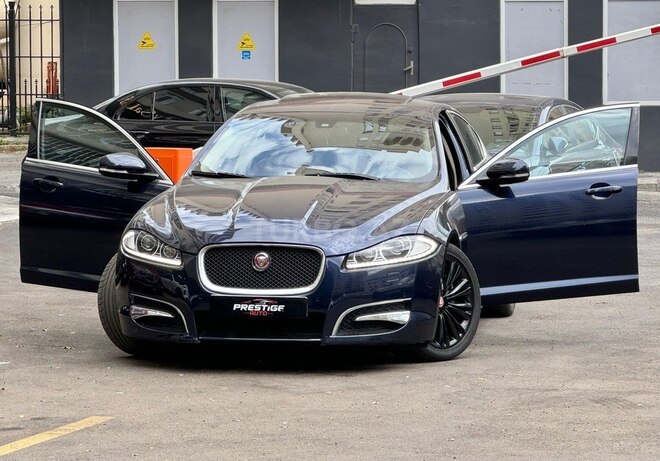 Jaguar XF 2015, 59,000 km - 2.0 l - Bakı