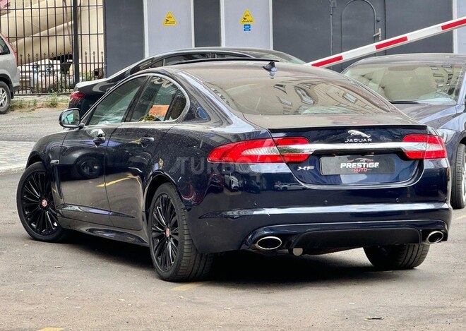 Jaguar XF 2015, 59,000 km - 2.0 l - Bakı