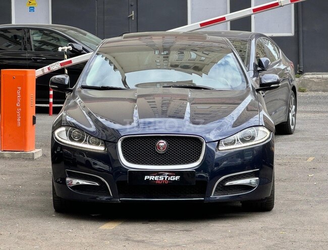 Jaguar XF 2015, 59,000 km - 2.0 l - Bakı