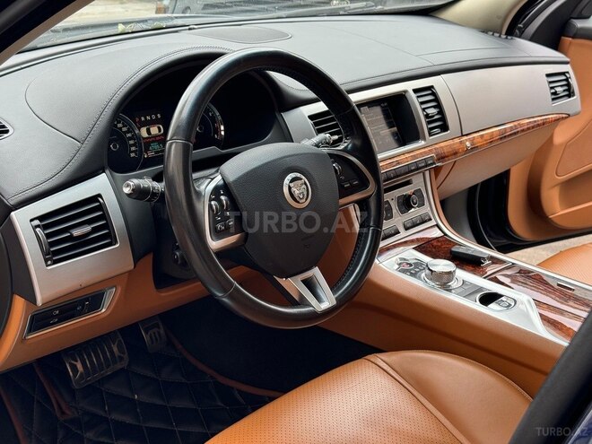 Jaguar XF 2015, 59,000 km - 2.0 l - Bakı