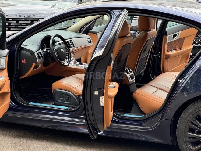 Jaguar XF 2015, 59,000 km - 2.0 l - Bakı
