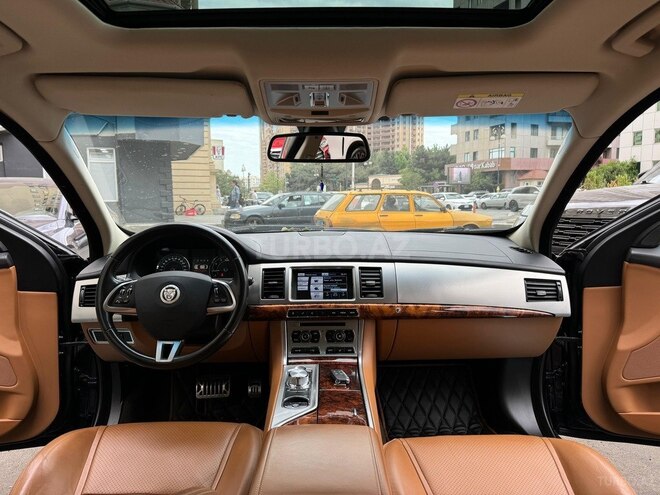 Jaguar XF 2015, 59,000 km - 2.0 l - Bakı