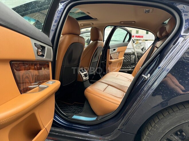 Jaguar XF 2015, 59,000 km - 2.0 l - Bakı