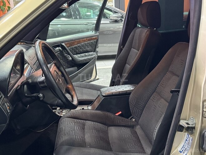 Mercedes C 240-15