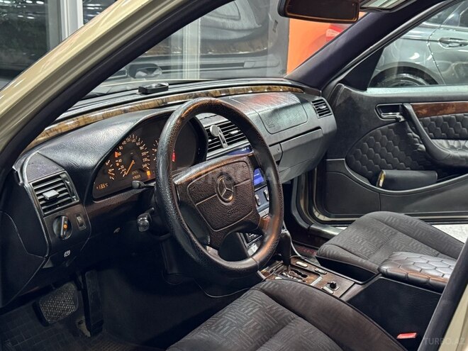 Mercedes C 240-16