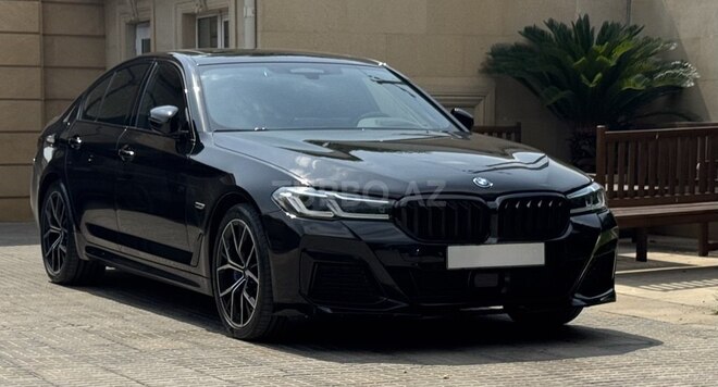 BMW 530e 2023, 27,000 km - 2.0 l - Bakı