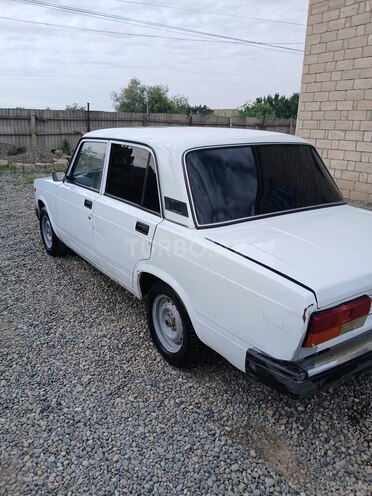 LADA (VAZ) 2107-5