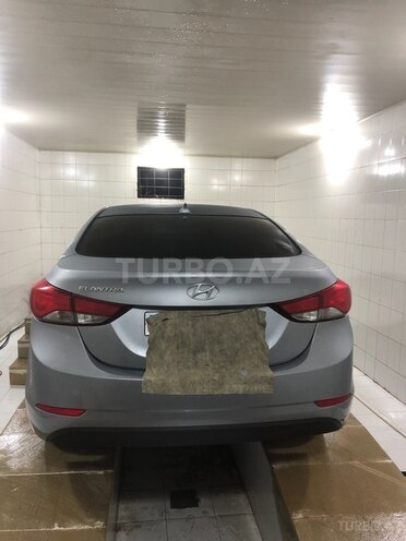 Hyundai Elantra 2015, 228,527 km - 1.8 l - Bakı