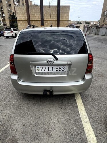 Toyota Corolla 2005, 305,800 km - 1.4 l - Bakı