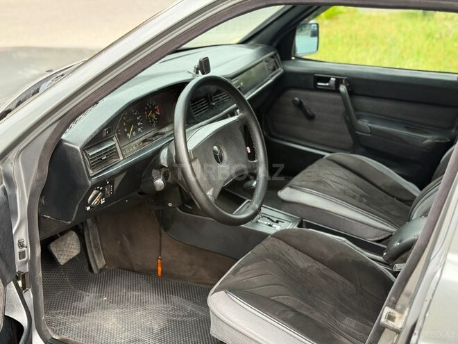 Mercedes 190 1990, 280,000 km - 2.0 l - Bakı