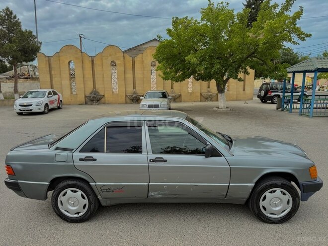 Mercedes 190 1990, 280,000 km - 2.0 l - Bakı