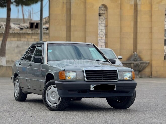 Mercedes 190 1990, 280,000 km - 2.0 l - Bakı