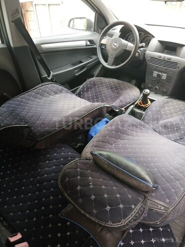 Opel Astra 2006, 190,000 km - 1.4 l - Bakı