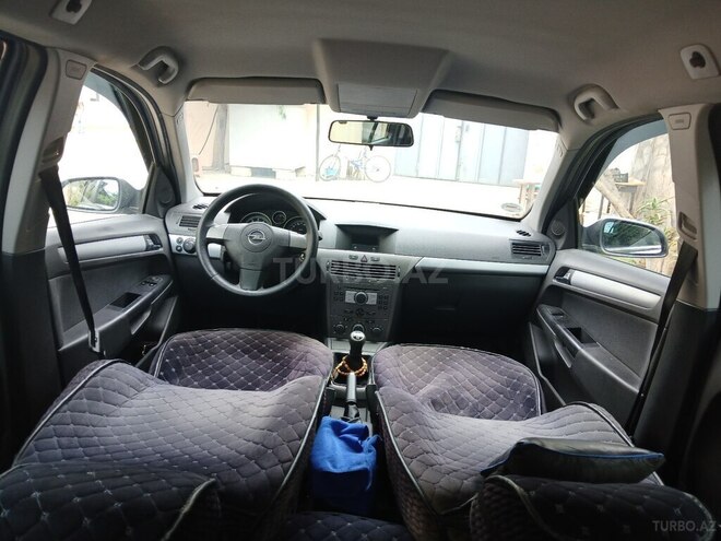 Opel Astra 2006, 190,000 km - 1.4 l - Bakı
