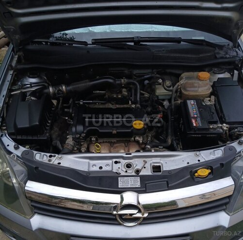 Opel Astra 2006, 190,000 km - 1.4 l - Bakı