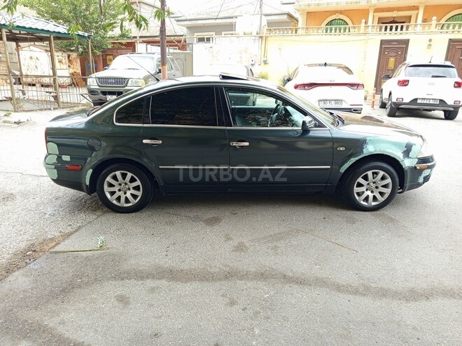 Volkswagen Passat 2001, 228,000 km - 1.8 l - Bakı
