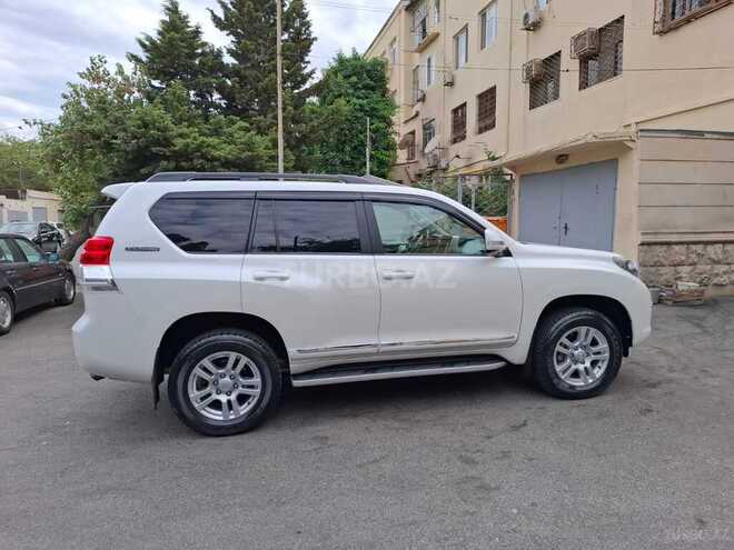 Toyota Land Cruiser Prado-10