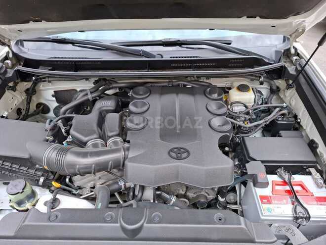 Toyota Land Cruiser Prado-2