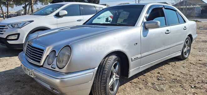 Mercedes E 290 1997, 300,000 km - 2.9 l - Sumqayıt