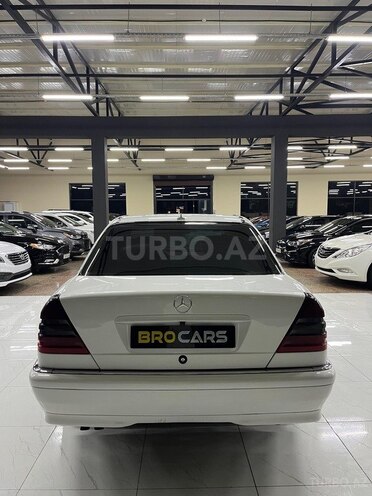 Mercedes C 240 1999, 265,380 km - 2.4 l - Bakı