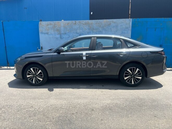 Changan Qiyuan A05 2024, 0 km - 1.5 л - Bakı