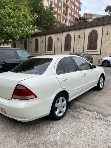 Nissan Sunny 2011, 200,000 km - 1.6 l - Bakı
