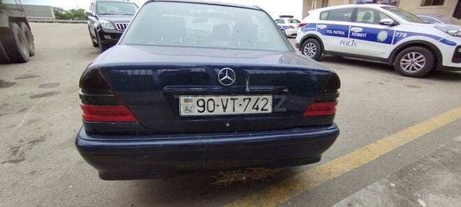 Mercedes C 230 1997, 217,121 km - 2.3 l - Xudat