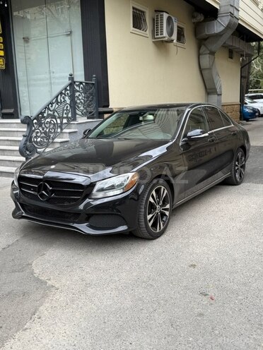 Mercedes C 300 2015, 185,000 km - 3.5 l - Bakı