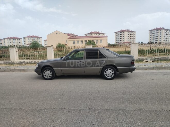 Mercedes E 230 1989, 247,852 km - 2.3 л - Bakı