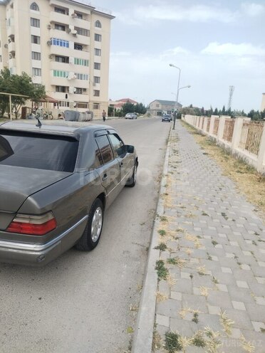 Mercedes E 230 1989, 247,852 km - 2.3 л - Bakı