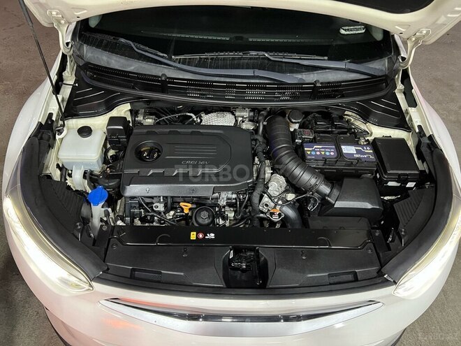 Kia Stonic 2018, 231,000 km - 1.6 l - Bakı