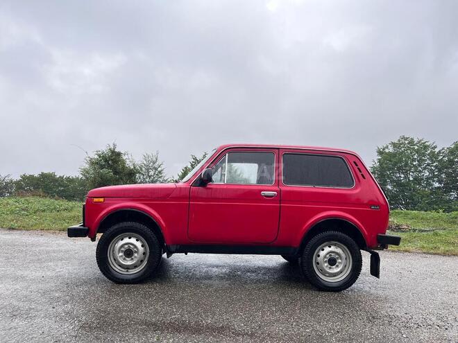 LADA (VAZ) Niva 1980, 180,000 km - 1.6 л - Quba