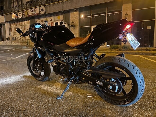 Suzuki SV 650-13