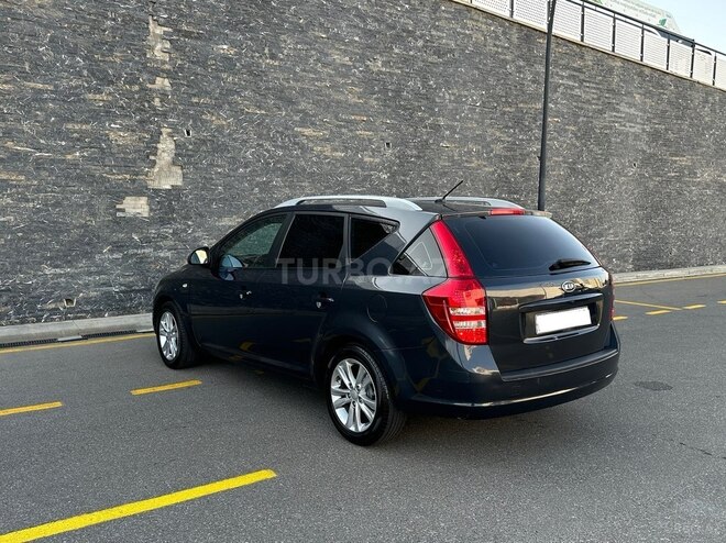Kia  2008, 197,000 km - 1.6 l - Bakı