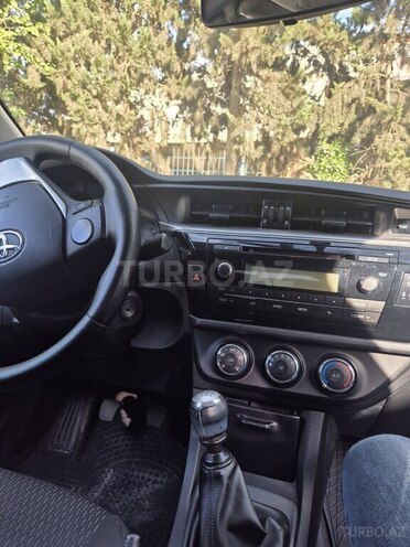 Toyota Corolla 2013, 177,000 km - 1.4 l - Salyan