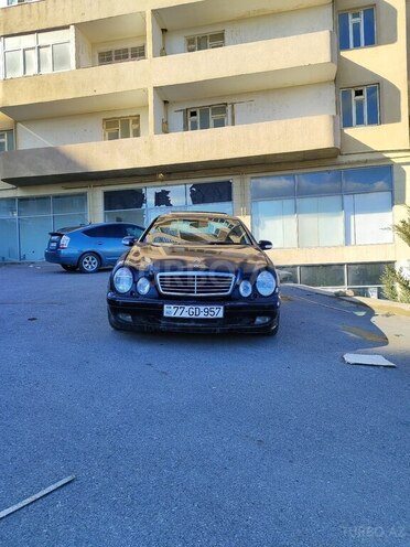 Mercedes  2001, 400,000 km - 2.3 l - Bakı