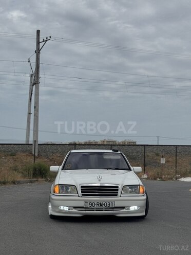 Mercedes C 230 2000, 293,000 km - 2.3 l - Bakı