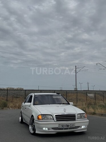 Mercedes C 230 2000, 293,000 km - 2.3 l - Bakı