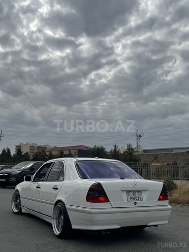 Mercedes C 230 2000, 293,000 km - 2.3 l - Bakı