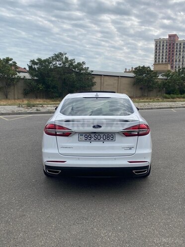 Ford Fusion (North America) 2019, 93,000 km - 2.0 л - Bakı