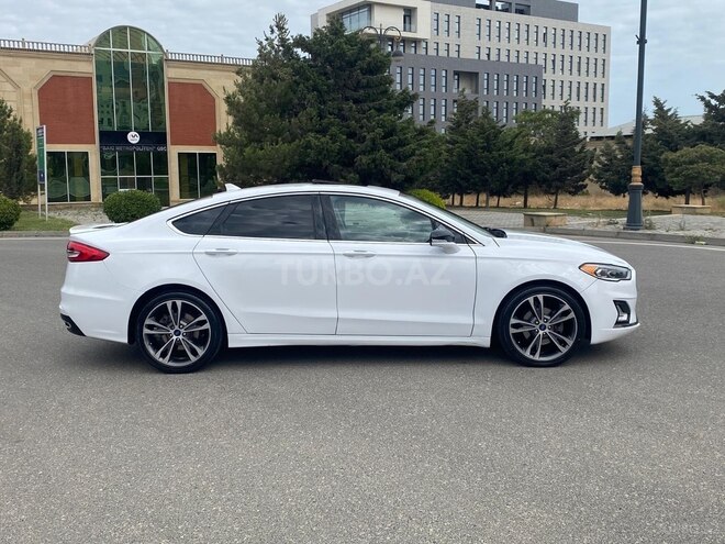 Ford Fusion (North America) 2019, 93,000 km - 2.0 л - Bakı