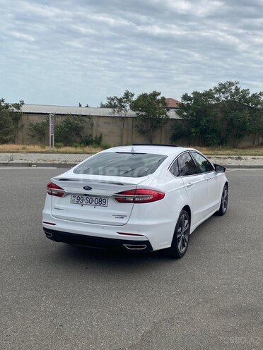 Ford Fusion (North America) 2019, 93,000 km - 2.0 л - Bakı