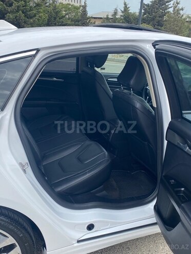 Ford Fusion (North America) 2019, 93,000 km - 2.0 л - Bakı