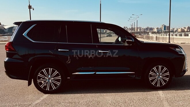 Lexus LX 450d 2018, 155,000 km - 4.5 л - Bakı