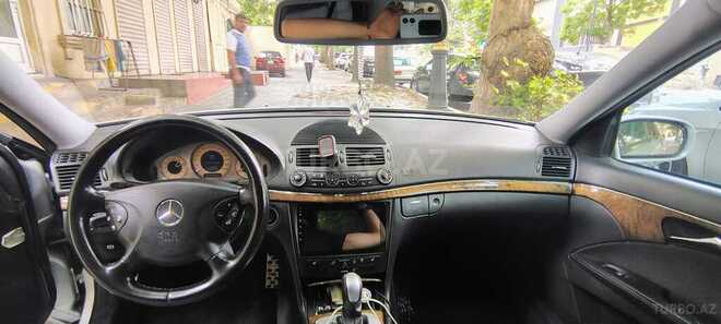 Mercedes E 270 2004, 350,000 km - 2.7 l - Bakı