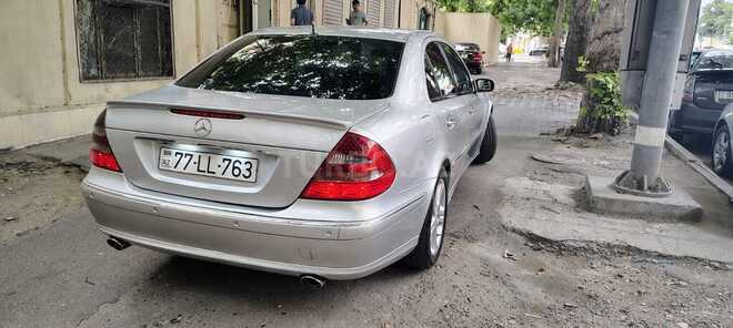 Mercedes E 270 2004, 350,000 km - 2.7 l - Bakı