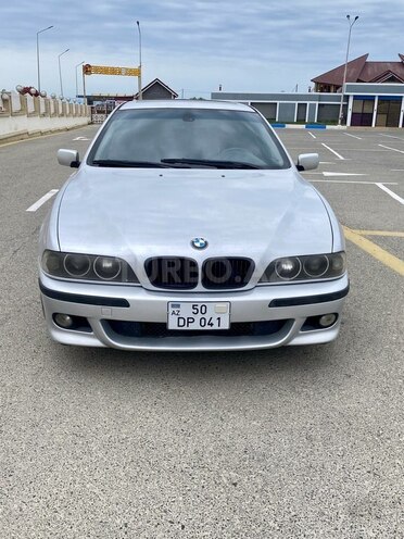 BMW 528 2000, 290,000 km - 2.8 л - Bakı