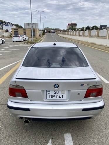 BMW 528 2000, 290,000 km - 2.8 л - Bakı