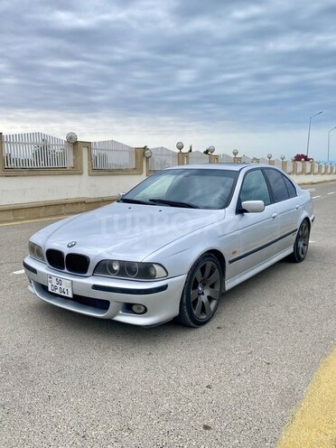 BMW 528 2000, 290,000 km - 2.8 л - Bakı